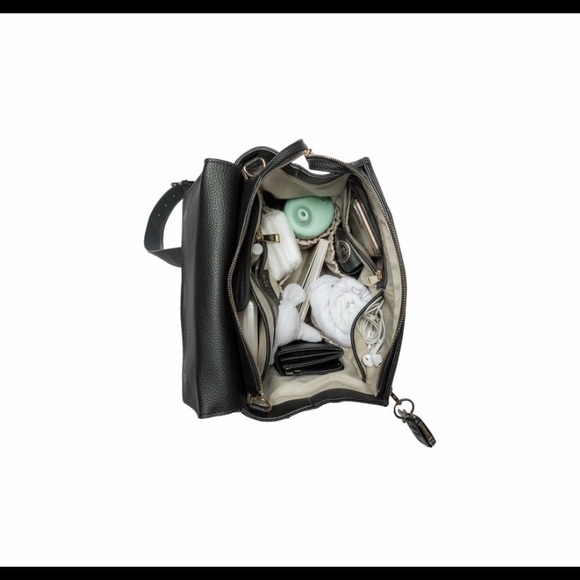 Mina Baie Kinney Backpack Designer Diaper Bag - Picture 11 of 12